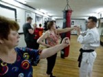 YOGA - Rusya’da 70’lik Nineler Karate Kursuna Başladı