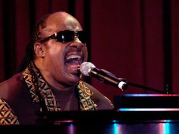 Stevie Wonder İlk Kez Türkiye'ye  Geliyor..