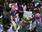AYSEL ÇELIKEL - Türkan Saylan, Ölümünün 3. Yılında Mezarı Başında Anıldı