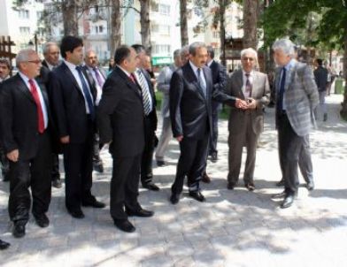 27 Haziran Parkı İçinde Yer Alan Sosyal Tesis Hizmete Açıldı