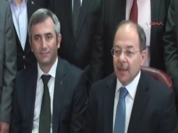 Akdağ: Bak Kılıçdaroğlu Parmak Öyle Değil Böyle Sallanır!