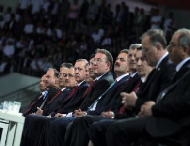 Başbakan Erdoğan, Türkiye 2. Gençlik Şurası’nda Konuştu…