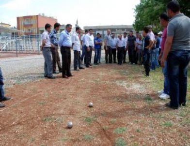Kahta’da Köylüler Bocce Oynadı