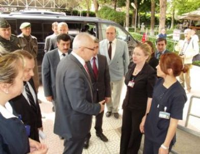 Çorum Valisi Çakır'dan Osmancık Devlet Hastanesine Ziyaret