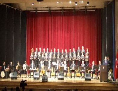 Devlet Sanatçısı Prof. Dr. Nevzad Atlığ'a Saygı Konseri Düzenlendi