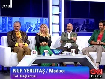 Faik Öztürk'ün Ayakkabıları Stüdyoyu Gülme Krizine Soktu