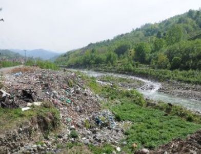 Rize’deki Organik Tarım Vadisi 'çöp' Vadisine Dönüştü