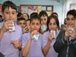 EKREM AYLANÇ - Zonguldak'ta Öğrencilerin Süt Sevinci