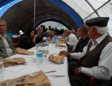 Hüseyin Doğan Dede Anıldı