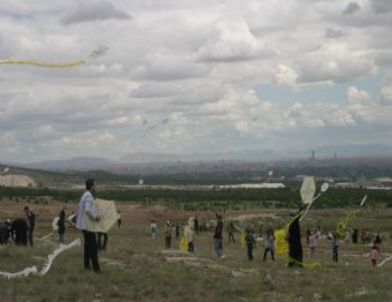 Konya'da Uçurtma Şenliği