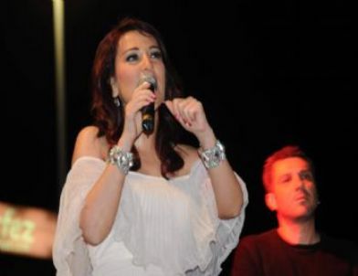 Manisa'da Yonca Lodi Rüzgarı