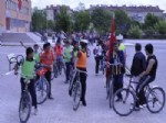 ŞEHİT ÜSTEĞMEN - Şehit Üsteğmen Mustafa Şimşek İlköğretim Okulu’ndan Bisiklet Şenliği
