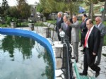 İSMAIL GÜNEŞ - Vali Özdemir Çakacak ve Milletvekilleri Köyde Park Açılışı Yaptı
