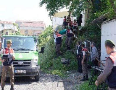Alkolden Zehirlenen Gürcülerin Cesetleri Adli Tıp Kurumu'na Kaldırıldı