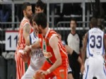 Anadolu Efes, Banvit’i 68-55 Yenerek Seride Durumu 2-1 Yaptı