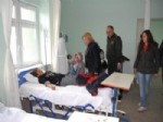 GÜLBEYAZ - Bolvadin’de Öğrenci Servisi Kaza Yaptı: 3'ü Ağır 14 Yaralı