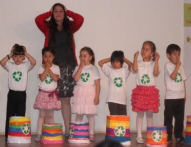 Depremzede Aileler Şenlikte Buluştu