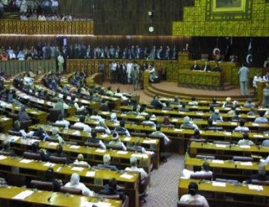 Erdoğan’ın Konuşma Yaptığı Pakistan Parlamentosundan Renkli Görüntüler