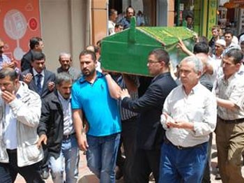 Cenazeler bugün toprağa verildi