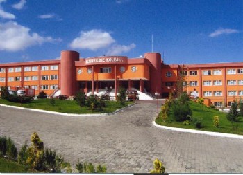 Nevşehir Merkez 75.Yıl İlköğretim Okulu ek binasının temeli atıldı