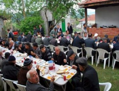 Otluk ve Civar Köyler Yağmur Duasında Biraraya Geldi