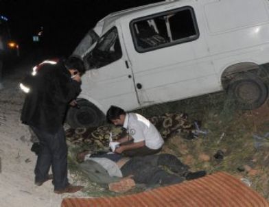 Şanlıurfa’da Minibüs Şarampole Yuvarlandı: 3 Ölü, 9 Yaralı