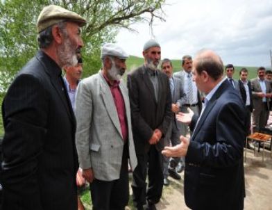 Vali Sebahattin Öztürk, Tekman’da