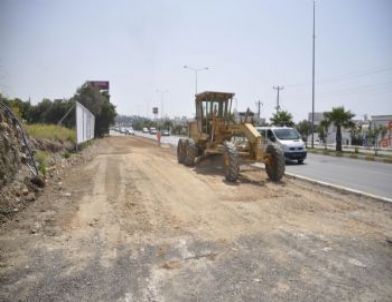 Konacık’ta Yollar Yenilenmeye Devam Ediyor