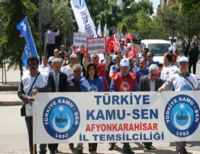 Afyonkarahisar’da Memurların İş Bırakma Eylemi