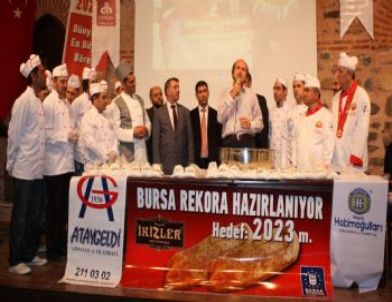 Rekor Böreğin Hamuru 81 İlden Gelen Unla Karıştırıldı