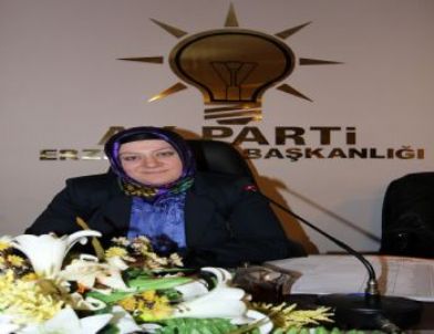 AK Partı Erzurum Kadın Kolları Ankara Yolcusu