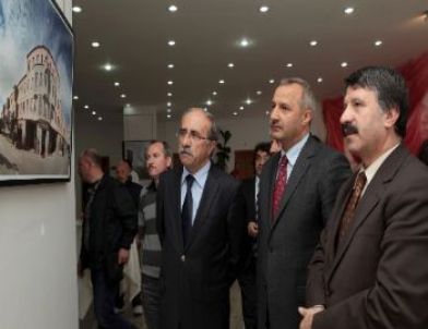 Başkentin Oluşumu Sergisi Erzurum'da Açıldı