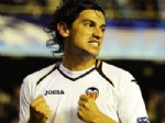 VALENCIA - Fener'den yıldız oyuncuya 6 milyon Euro