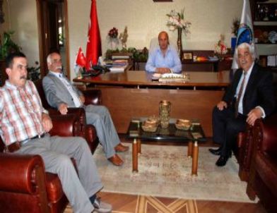 CHP İlçe Teşkilatı Arslan’ı Ziyaret Etti