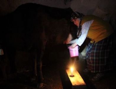 Heyelanlı Bölge Olarak Kabul Edilen Köy 21 Yıl Sonra Boşaltılmak İsteniyor