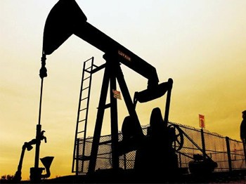 Petrol Dibe Vuruyor!