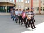 Terör Örgütüne Çıkar Sağlayan Kaçakçılardan 30’u Adliyede