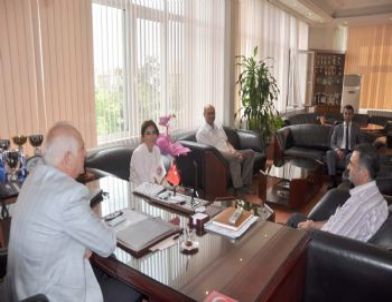 Üniversite Hocalarından Belediyeye Ziyaret