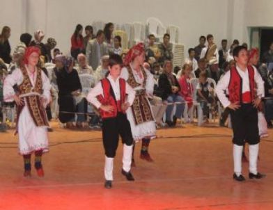 Yenişehir’de Halk Oyunları Şenliği