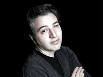 Twitter'da yazdığı yazılar nedeniyle başı belaya girdi