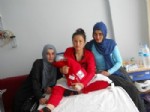 KANDIL GECESI - Kızılay'dan, Kandil Gecesi Doğan Bebeklere Sürpriz Ziyaret