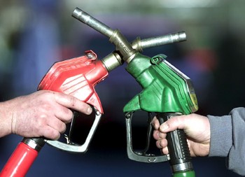 Petrol düşerken benzin neden ucuzlamıyor?