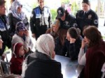 GEBEN - Şehit Oğluna Acı Haberi Annesi Verdi
