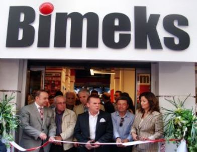 Bimeks 63. Mağazasını Söke'ye Açtı