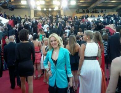 Bursa’nın Gururu Bihter Erkmen, Cannes Film Festivali’ne Katıldı