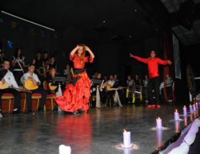 Canik'te Öğrencilerden Yıl Sonu Etkinliği