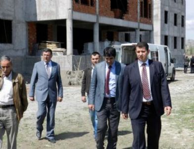 Ulaş Hükümet Konağı İnşaat Çalışması Devam Ediyor