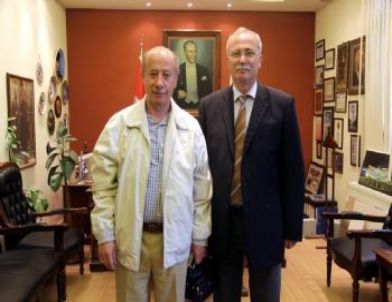 Eski Kaymakam Tütüncü’den Başkan Kova’ya Ziyaret