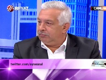 Şahin Özer Demet Akalın'a Patladı