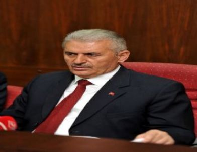 Bakan Yıldırım: 3. Köprüyü Yapıp İstanbul'a 3. Gerdanlığı Takacağız